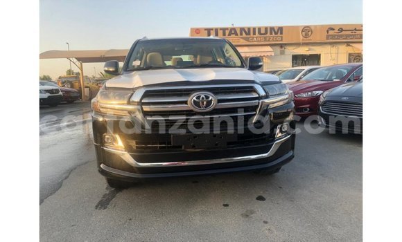 Buy Import Toyota Land Cruiser Black Car in Import - Dubai in Arusha Buy Import Toyota Land Cruiser Black Car in Import - Dubai in Arusha