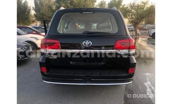 Buy Import Toyota Land Cruiser Black Car in Import - Dubai in Arusha Buy Import Toyota Land Cruiser Black Car in Import - Dubai in Arusha