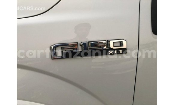 Buy Import Ford V8 White Car in Import - Dubai in Arusha Buy Import Ford V8 White Car in Import - Dubai in Arusha