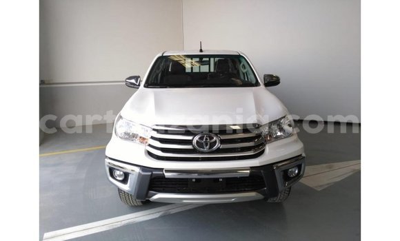 Nunua Imported Toyota Hilux Nyingine Gari ndani ya Import - Dubai nchini Arusha Nunua Imported Toyota Hilux Nyingine Gari ndani ya Import - Dubai nchini Arusha
