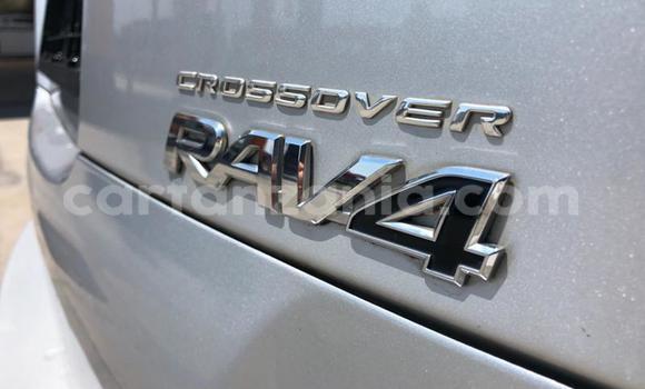 Nunua Ilio tumika Toyota RAV4 Nyingine Gari ndani ya Dar es Salaam nchini Dar es Salaam Nunua Ilio tumika Toyota RAV4 Nyingine Gari ndani ya Dar es Salaam nchini Dar es Salaam