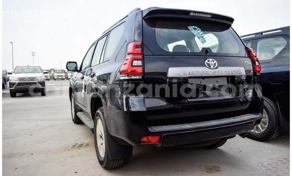 Nunua Imported Toyota Prado Nyeusi Gari ndani ya Import - Dubai nchini Arusha Nunua Imported Toyota Prado Nyeusi Gari ndani ya Import - Dubai nchini Arusha