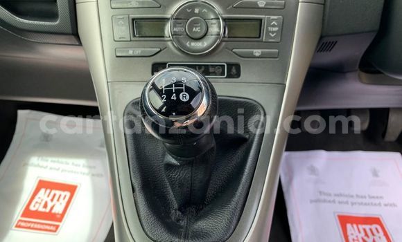 Buy Used Toyota Auris Other Car in Dar es Salaam in Dar es Salaam Buy Used Toyota Auris Other Car in Dar es Salaam in Dar es Salaam