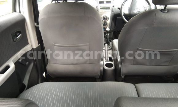 Buy Used Toyota Yaris Silver Car in Arusha in Arusha Buy Used Toyota Yaris Silver Car in Arusha in Arusha