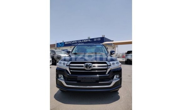 Nunua Imported Toyota Land Cruiser Nyeusi Gari ndani ya Import - Dubai nchini Arusha Nunua Imported Toyota Land Cruiser Nyeusi Gari ndani ya Import - Dubai nchini Arusha