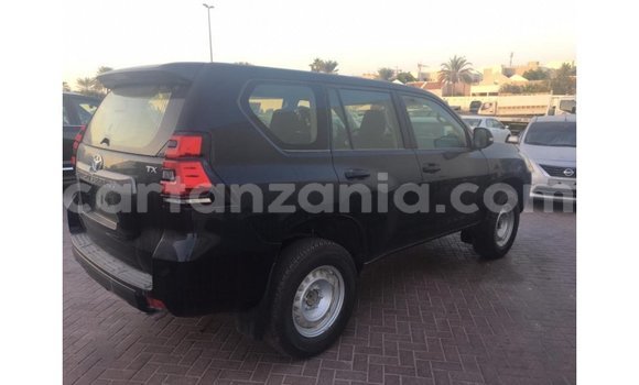 Nunua Imported Toyota Prado Nyeusi Gari ndani ya Import - Dubai nchini Arusha Nunua Imported Toyota Prado Nyeusi Gari ndani ya Import - Dubai nchini Arusha