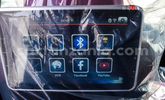 Nunua Imported Toyota Land Cruiser Nyeupe Gari ndani ya Import - Dubai nchini Arusha Nunua Imported Toyota Land Cruiser Nyeupe Gari ndani ya Import - Dubai nchini Arusha