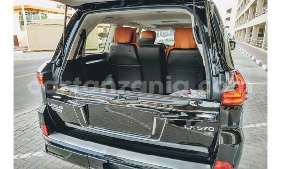 Nunua Imported Lexus LX Nyeusi Gari ndani ya Import - Dubai nchini Arusha Nunua Imported Lexus LX Nyeusi Gari ndani ya Import - Dubai nchini Arusha