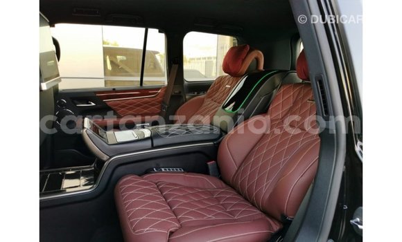 Nunua Imported Lexus LX Nyeusi Gari ndani ya Import - Dubai nchini Arusha Nunua Imported Lexus LX Nyeusi Gari ndani ya Import - Dubai nchini Arusha