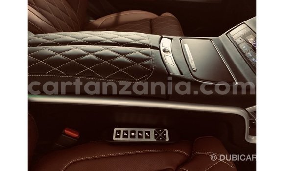 Nunua Imported Toyota Land Cruiser Nyeusi Gari ndani ya Import - Dubai nchini Arusha Nunua Imported Toyota Land Cruiser Nyeusi Gari ndani ya Import - Dubai nchini Arusha
