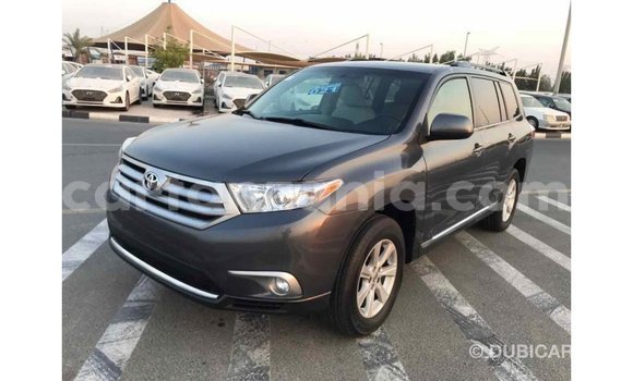 Buy Import Toyota Highlander Other Car in Import - Dubai in Arusha Buy Import Toyota Highlander Other Car in Import - Dubai in Arusha