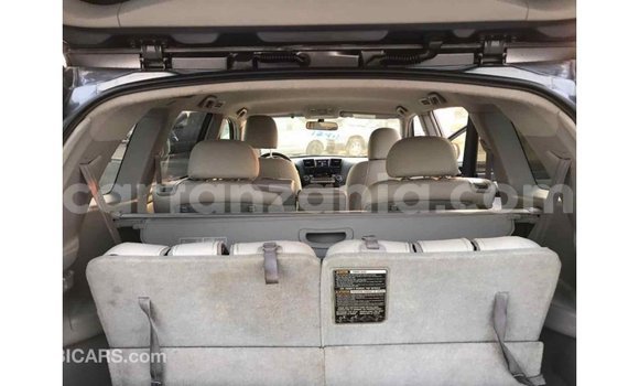 Buy Import Toyota Highlander Other Car in Import - Dubai in Arusha Buy Import Toyota Highlander Other Car in Import - Dubai in Arusha