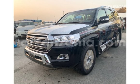 Buy Import Toyota Land Cruiser Black Car in Import - Dubai in Arusha Buy Import Toyota Land Cruiser Black Car in Import - Dubai in Arusha