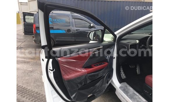 Buy Import Lexus RX 300 White Car in Import - Dubai in Arusha Buy Import Lexus RX 300 White Car in Import - Dubai in Arusha