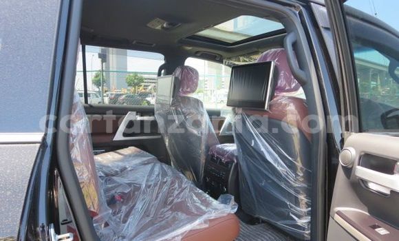 Buy Used Toyota Land Cruiser Blue Car in Dar es Salaam in Dar es Salaam Buy Used Toyota Land Cruiser Blue Car in Dar es Salaam in Dar es Salaam