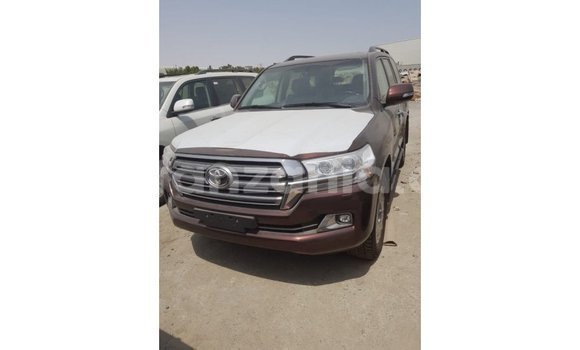 Nunua Imported Toyota Land Cruiser Brown Gari ndani ya Import - Dubai nchini Arusha Nunua Imported Toyota Land Cruiser Brown Gari ndani ya Import - Dubai nchini Arusha