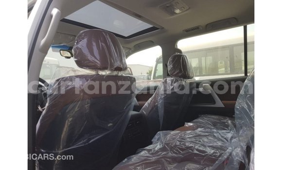 Nunua Imported Toyota Land Cruiser Brown Gari ndani ya Import - Dubai nchini Arusha Nunua Imported Toyota Land Cruiser Brown Gari ndani ya Import - Dubai nchini Arusha