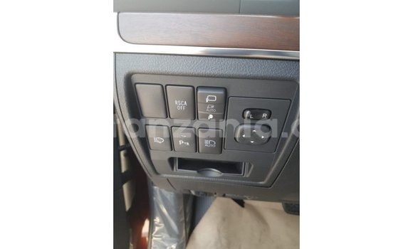 Nunua Imported Toyota Land Cruiser Brown Gari ndani ya Import - Dubai nchini Arusha Nunua Imported Toyota Land Cruiser Brown Gari ndani ya Import - Dubai nchini Arusha