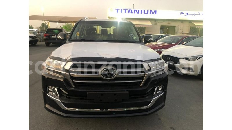 Big with watermark toyota land cruiser arusha import dubai 7234