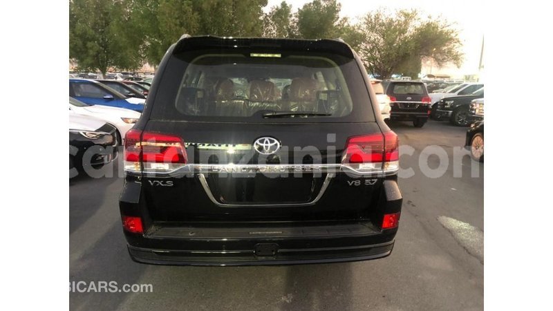 Big with watermark toyota land cruiser arusha import dubai 7234