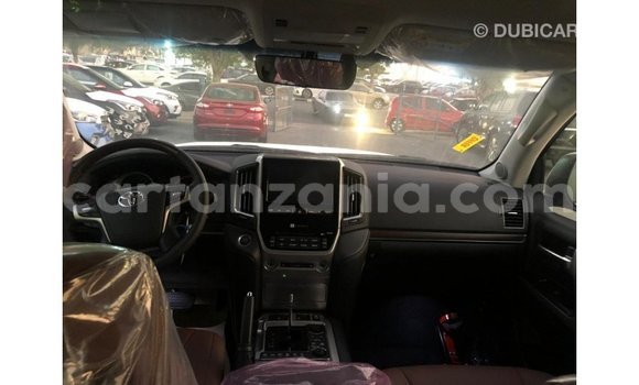 Buy Import Toyota Land Cruiser Black Car in Import - Dubai in Arusha Buy Import Toyota Land Cruiser Black Car in Import - Dubai in Arusha