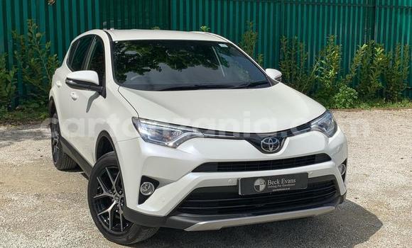 Nunua Ilio tumika Toyota RAV4 Nyingine Gari ndani ya Dar es Salaam nchini Dar es Salaam Nunua Ilio tumika Toyota RAV4 Nyingine Gari ndani ya Dar es Salaam nchini Dar es Salaam