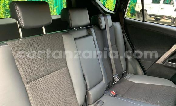 Nunua Ilio tumika Toyota RAV4 Nyingine Gari ndani ya Dar es Salaam nchini Dar es Salaam Nunua Ilio tumika Toyota RAV4 Nyingine Gari ndani ya Dar es Salaam nchini Dar es Salaam