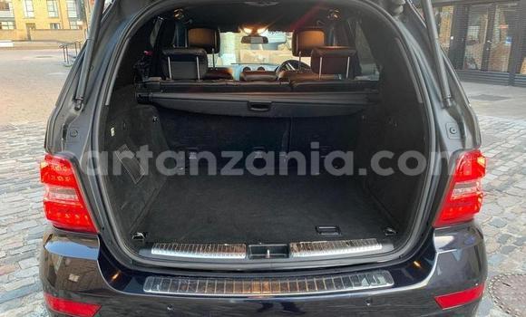 Nunua Ilio tumika Mercedes‒Benz ML–Class Nyingine Gari ndani ya Dar es Salaam nchini Dar es Salaam Nunua Ilio tumika Mercedes‒Benz ML–Class Nyingine Gari ndani ya Dar es Salaam nchini Dar es Salaam