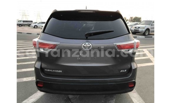 Nunua Imported Toyota Highlander Nyingine Gari ndani ya Import - Dubai nchini Arusha Nunua Imported Toyota Highlander Nyingine Gari ndani ya Import - Dubai nchini Arusha