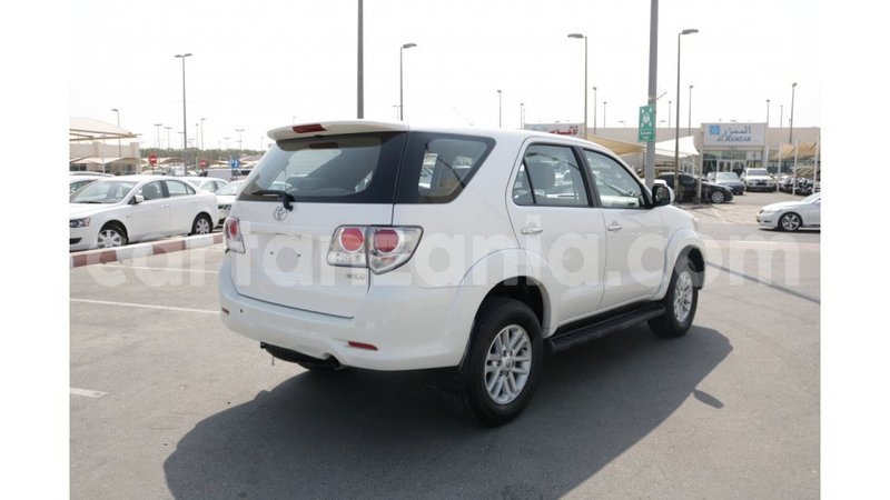 Big with watermark toyota fortuner arusha import dubai 7255