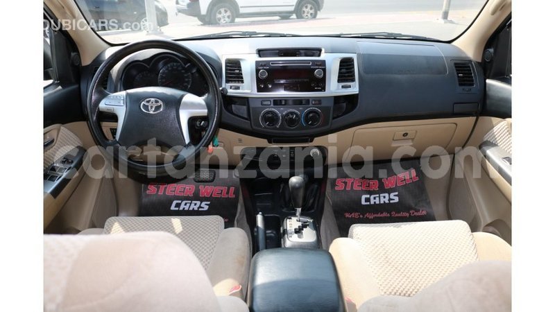 Big with watermark toyota fortuner arusha import dubai 7255