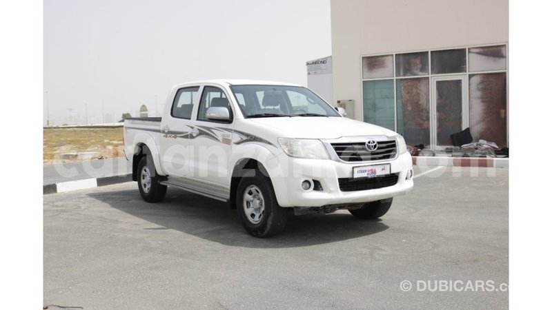 Big with watermark toyota hilux arusha import dubai 7256