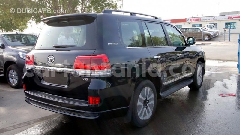 Big with watermark toyota land cruiser arusha import dubai 7262