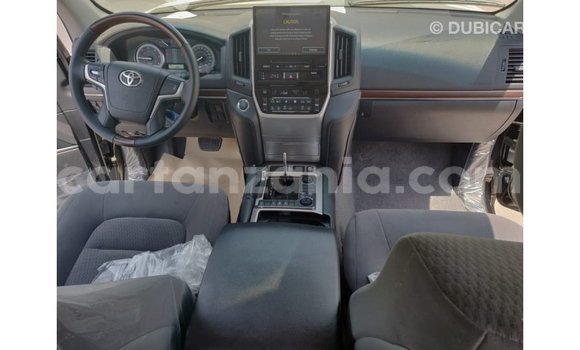 Nunua Imported Toyota Land Cruiser Nyeusi Gari ndani ya Import - Dubai nchini Arusha Nunua Imported Toyota Land Cruiser Nyeusi Gari ndani ya Import - Dubai nchini Arusha