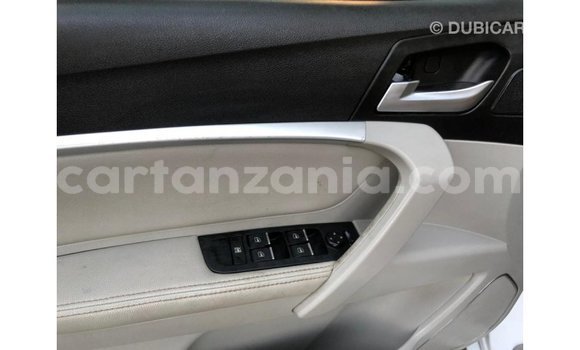 Buy Import Geely Emgrand 7 White Car in Import - Dubai in Arusha Buy Import Geely Emgrand 7 White Car in Import - Dubai in Arusha