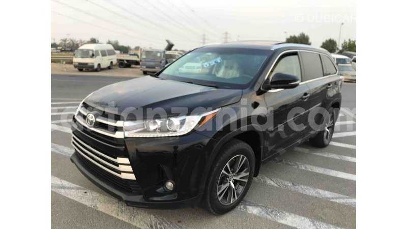 Big with watermark toyota highlander arusha import dubai 7269