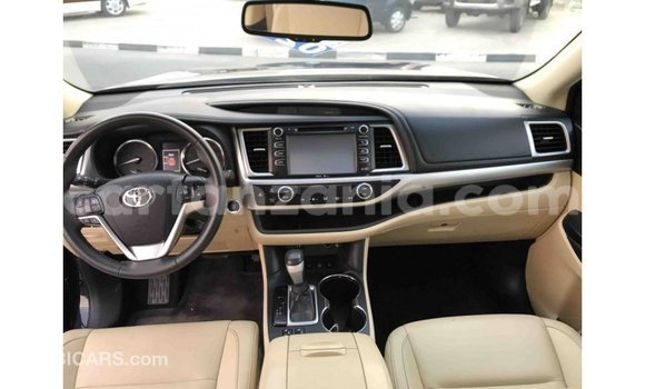 Buy Import Toyota Highlander Black Car in Import - Dubai in Arusha Buy Import Toyota Highlander Black Car in Import - Dubai in Arusha