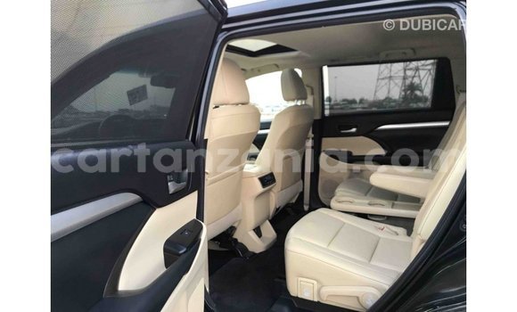 Buy Import Toyota Highlander Black Car in Import - Dubai in Arusha Buy Import Toyota Highlander Black Car in Import - Dubai in Arusha