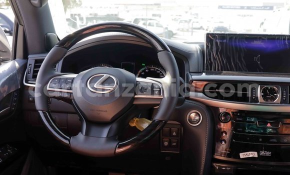 Nunua Imported Lexus LX Nyeupe Gari ndani ya Import - Dubai nchini Arusha Nunua Imported Lexus LX Nyeupe Gari ndani ya Import - Dubai nchini Arusha