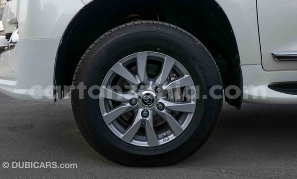 Buy Import Toyota Land Cruiser White Car in Import - Dubai in Arusha Buy Import Toyota Land Cruiser White Car in Import - Dubai in Arusha