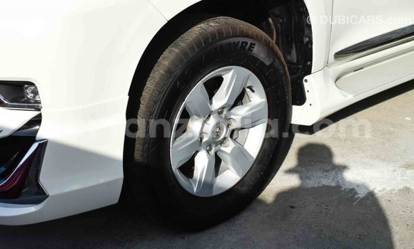 Buy Import Toyota Prado White Car in Import - Dubai in Arusha Buy Import Toyota Prado White Car in Import - Dubai in Arusha