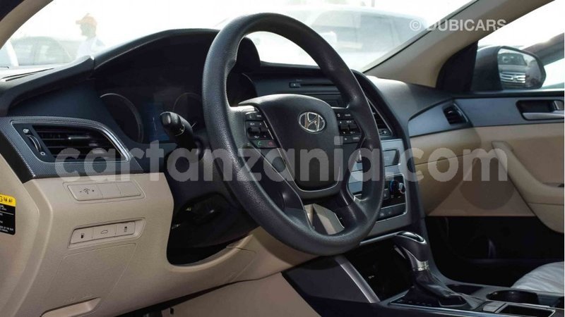 Big with watermark hyundai sonata arusha import dubai 7285