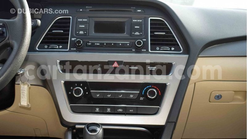 Big with watermark hyundai sonata arusha import dubai 7285