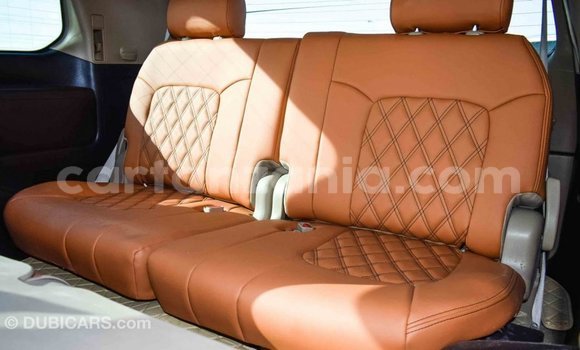 Buy Import Toyota Land Cruiser White Car in Import - Dubai in Arusha Buy Import Toyota Land Cruiser White Car in Import - Dubai in Arusha