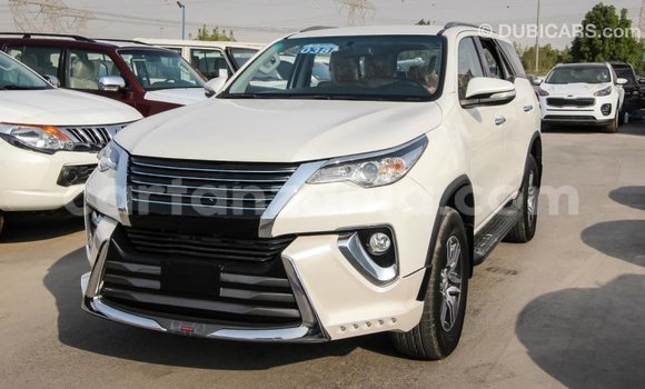 Buy Import Toyota Fortuner White Car in Import - Dubai in Arusha Buy Import Toyota Fortuner White Car in Import - Dubai in Arusha