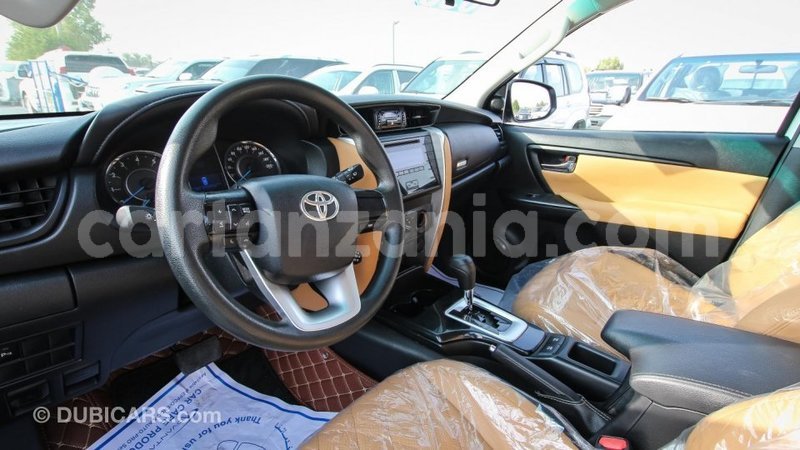 Big with watermark toyota fortuner arusha import dubai 7291