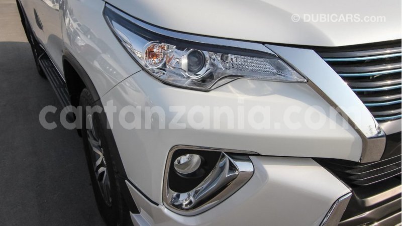 Big with watermark toyota fortuner arusha import dubai 7291