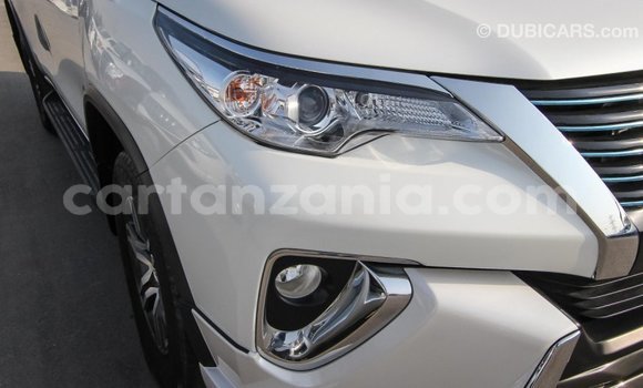 Buy Import Toyota Fortuner White Car in Import - Dubai in Arusha Buy Import Toyota Fortuner White Car in Import - Dubai in Arusha