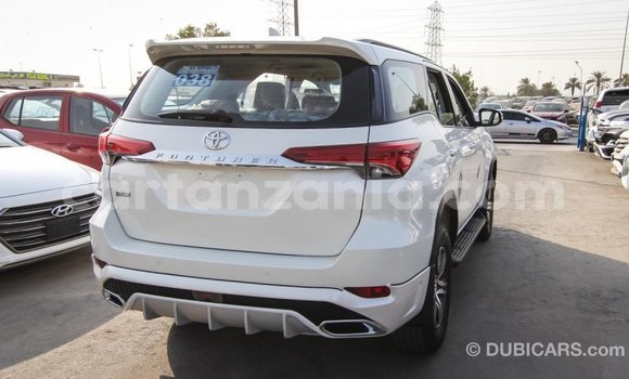 Buy Import Toyota Fortuner White Car in Import - Dubai in Arusha Buy Import Toyota Fortuner White Car in Import - Dubai in Arusha