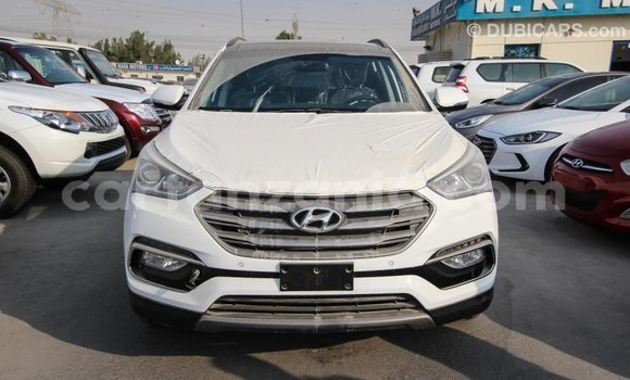 Buy Import Hyundai Santa Fe White Car in Import - Dubai in Arusha Buy Import Hyundai Santa Fe White Car in Import - Dubai in Arusha
